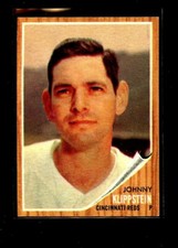 1962 TOPPS #151 JOHNNY KLIPPSTEIN REDS GREEN TINT NM+  E09043