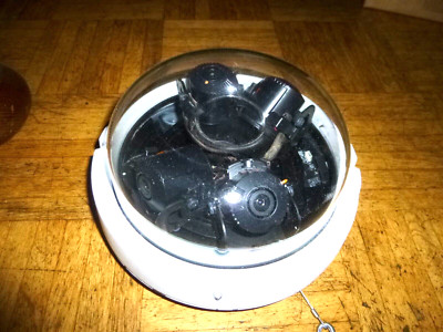 VIVOTEK MA9321-EHTV Multi-Sensor IP Kamera, 20MP, 4x Varioobjektiv DEFEKT