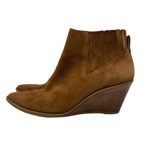Calvin Klein B Tabby Brown Suede Wedge Heel Western Bootie Shoes Size 8.5 - Picture 4 of 11