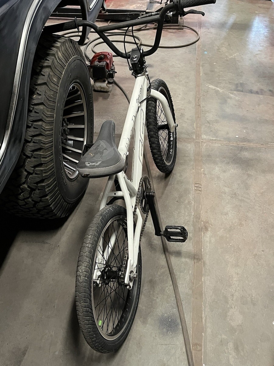 MID SCHOOL BMX SE RACING WILDMAN 20” Todd Lyons pro Size All