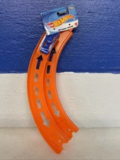 Hot Wheels HW Curve Track 2 Pieces With  Blue Connector New
