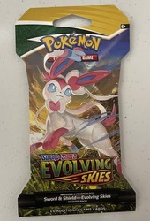 Pokémon TCG: Sword & Shield - Evolving Skies Sleeved Booster Pack