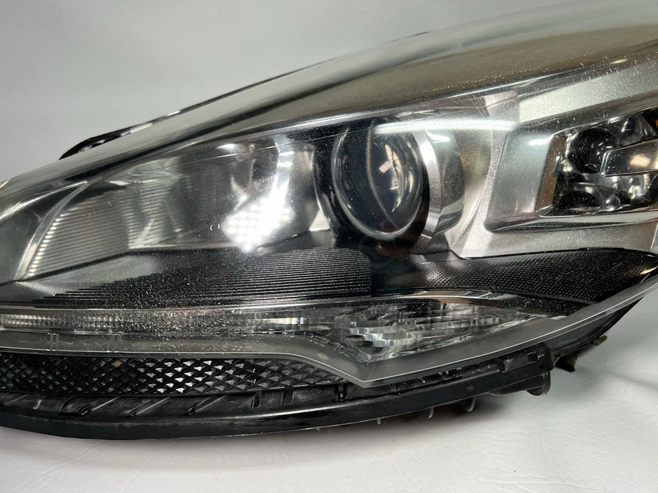 2013 2014 2015 2016 Ford Escape LH Driver Side Xenon HID Headlight OEM 🌹🌹 - Image 4 of 4