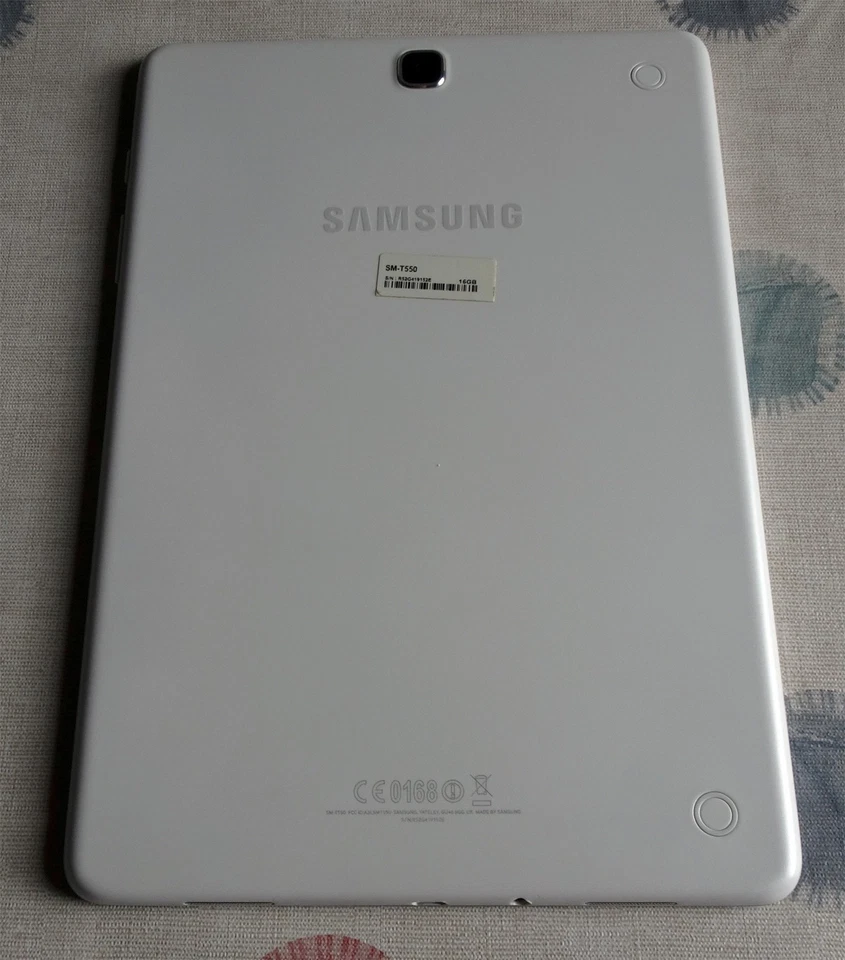 Samsung Galaxy Tab A SM-T550 16GB, WLAN, 24,6 cm (9,7 Zoll) - Weiß - Bild 2 von 4