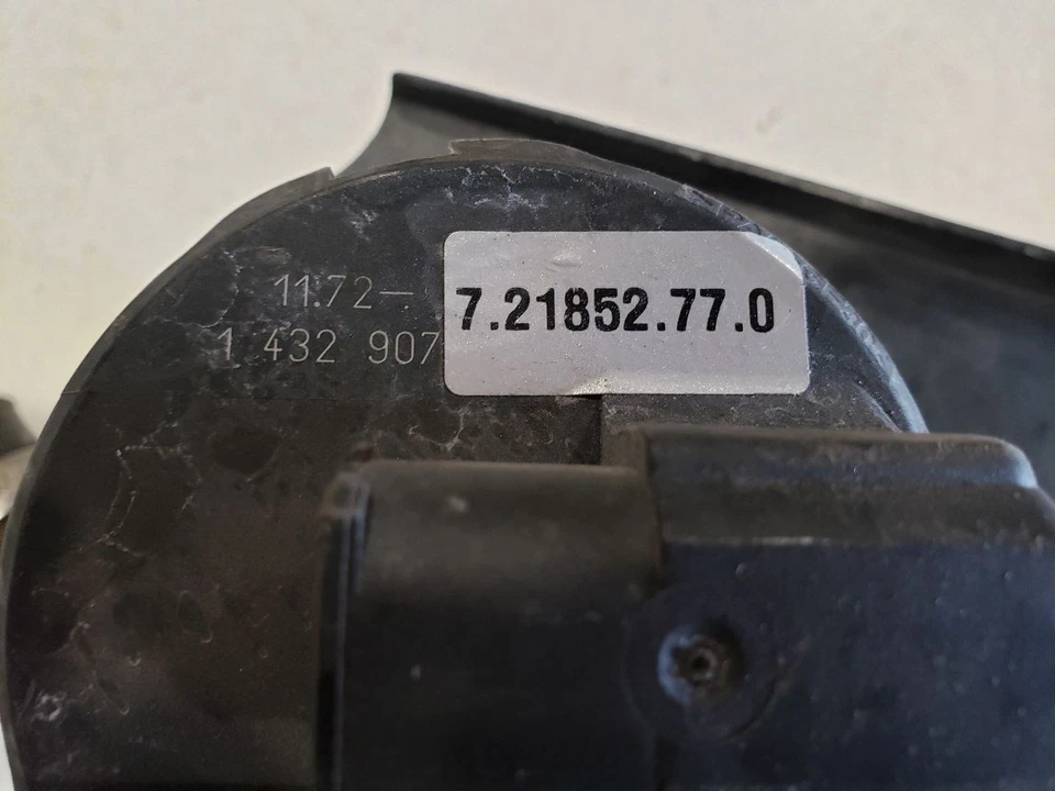 Bomba de smog de inyección de aire - BMW Z3 M52 1997 - OEM 1432907 Foto 4 de 4