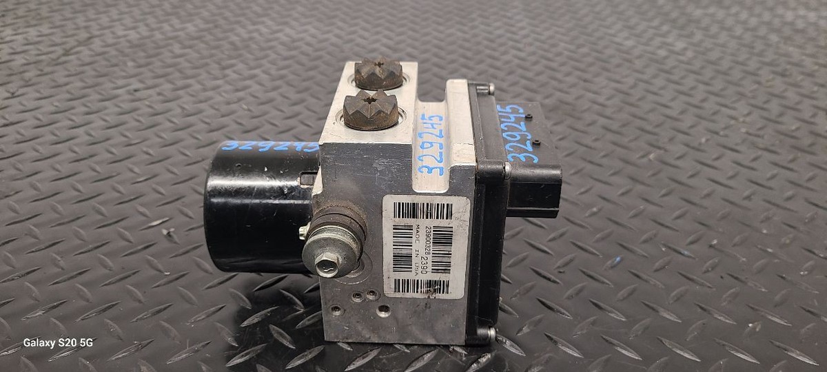 2011 Dodge Ram 1500 ABS Pump & Control Module Assembly OEM