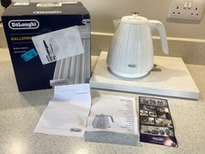 Delonghi Ballerina Electric Kettle 1.7 Litres, White
