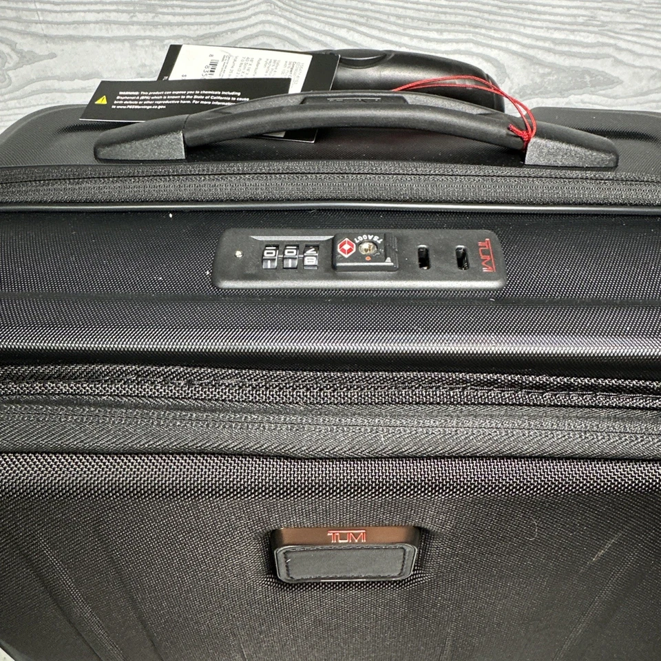 TUMI Unisex Under Seat Black Carry On Spinner 15" Laptop Pocket-TSA lock. NWT - Image 2 of 4