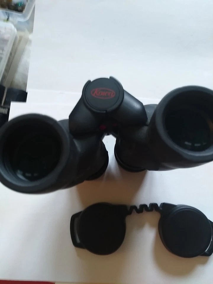 Kowa YF30-8 Binoculars 8x30 - Waterproof & Fogproof Excellent Condition - Image 4 of 4