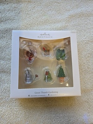 2007 Hallmark Keepsake Green Thumb Gardening Miniature Ornaments Set (6) BX5