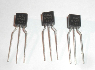 MAC97A8 6xTriac Thyristor Transistor 600V 8A 5/7mA TO92 MAC 97 no China Ware NOS