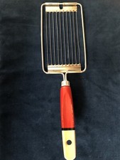 Vintage Skyline Tomato Slicer Cheese Slicer Bright Red Retro Kitchen Utensil