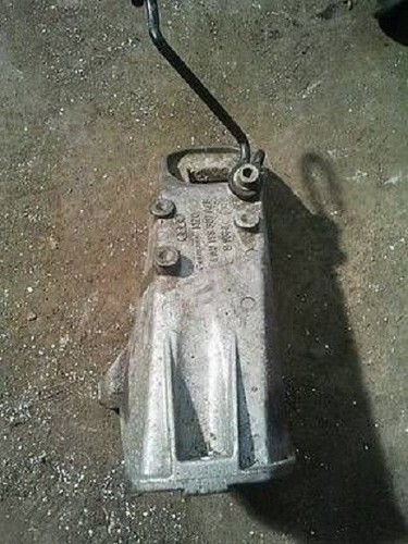 Audi 100 C4 A6 Typ 4A 2.3 Motorhalter Motor Hater 4A0199307 A / B