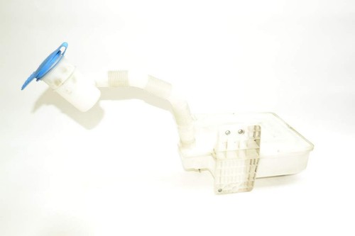 VW Jetta 1K 05-10 Behälter Waschwasserbehälter mit Pumpe