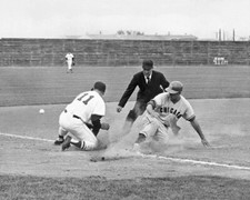 1962 Chicago Cubs RON SANTO Glossy 8x10 Photo 3rd Base Print Poster