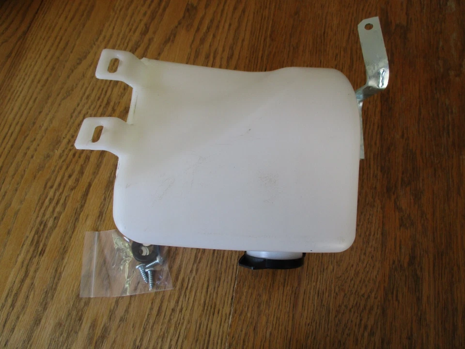 Depósito de lavadora de parabrisas #3431 154 1970-1973 Plymouth Fury Foto 4 de 4