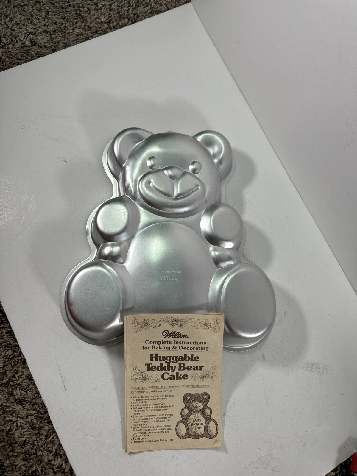 Wilton Teddy Bear Cake Pan & Instructions #502-3754 1982