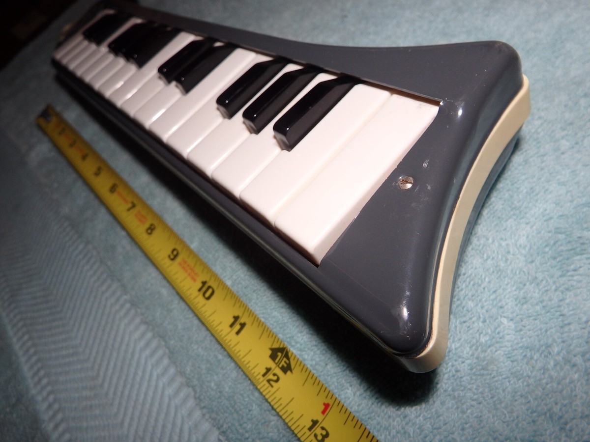 Hohner Melodica Piano 26 Instrument with Case Made in