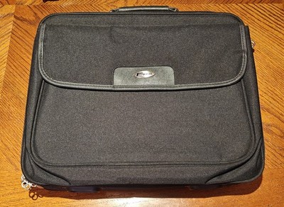 LIGHTLY USED Targus Classic 15.6'' Top Load Computer Case Black