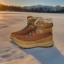Columbia Slopeside Peak Women's Size 8 Tan Snow Boots New