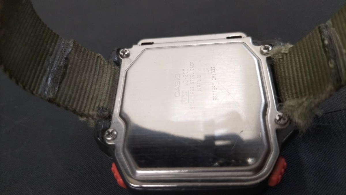 Casio Super Cyber Cross JG-200 Vintage Digital Super Optical