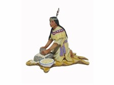 TEAM MINIATURES AMERICAN INDIANS IDA6015 SQUAW GRINDING CORN WITH STONES MIB