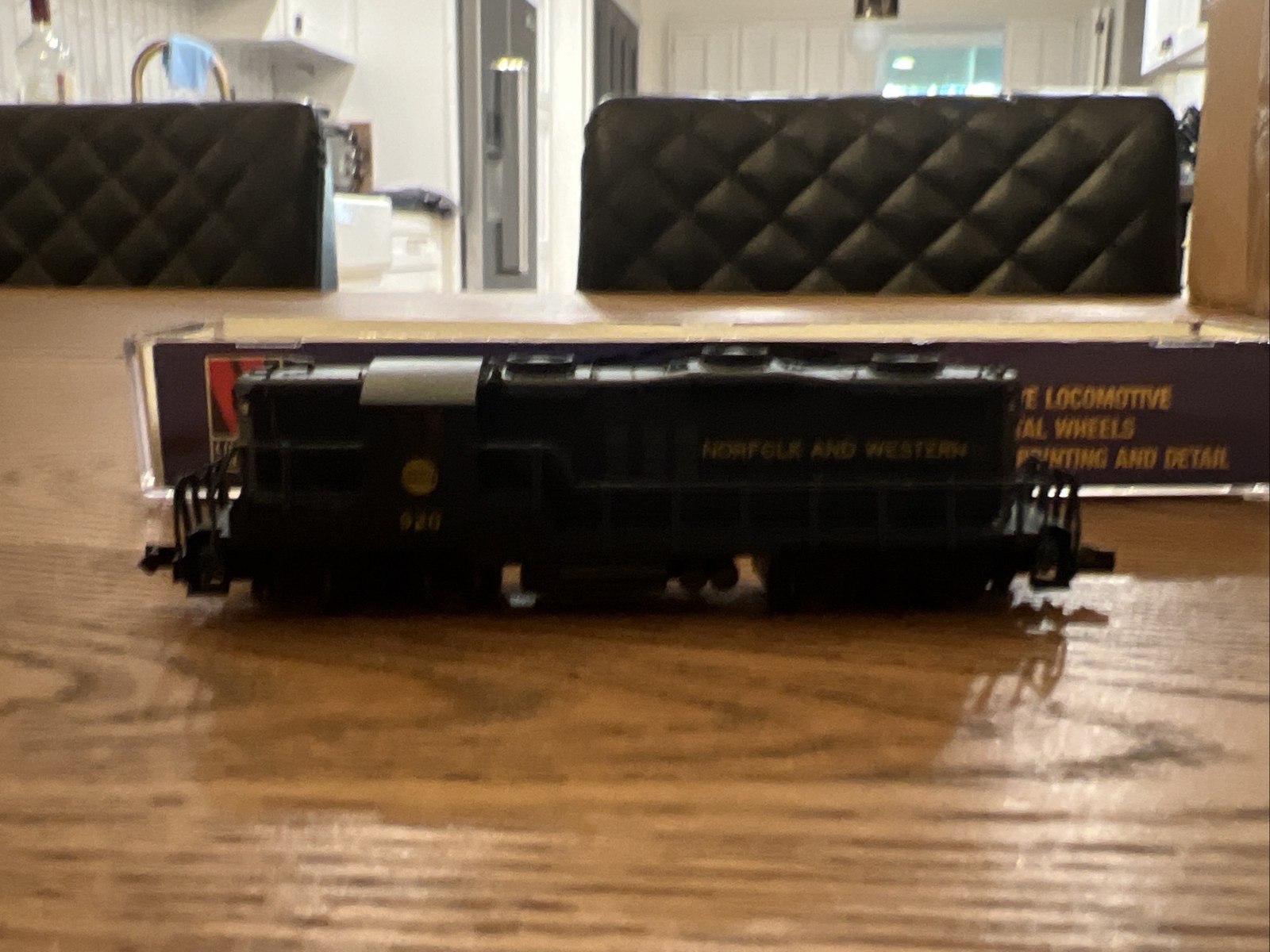 Picture 5 of 10