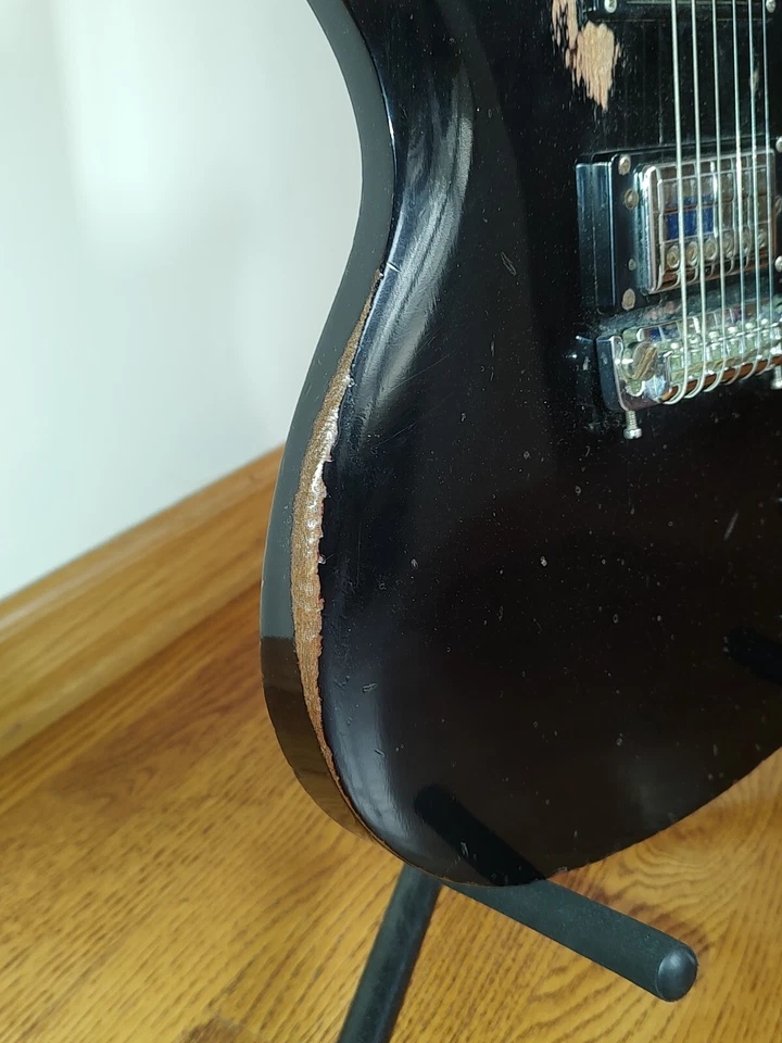 1975 BC RICH SEAGULL - VINTAGE GUITAR - LOTS OF WARE - USA MADE - OHSC - Image 3 of 4