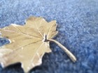 MAPLE LEAF PENDANT, sterling silver, mounted pearl, approx 1-5/8" tall — photo 5