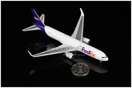 1:400 Phoenix FedEx BOEING 767-300ER Aircraft Diecast Airplane Plane Model - Picture 7 of 12