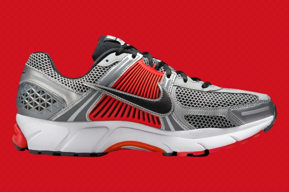Nike Air Zoom Vomero 5 Metallic Silver Black Bright Crimson 