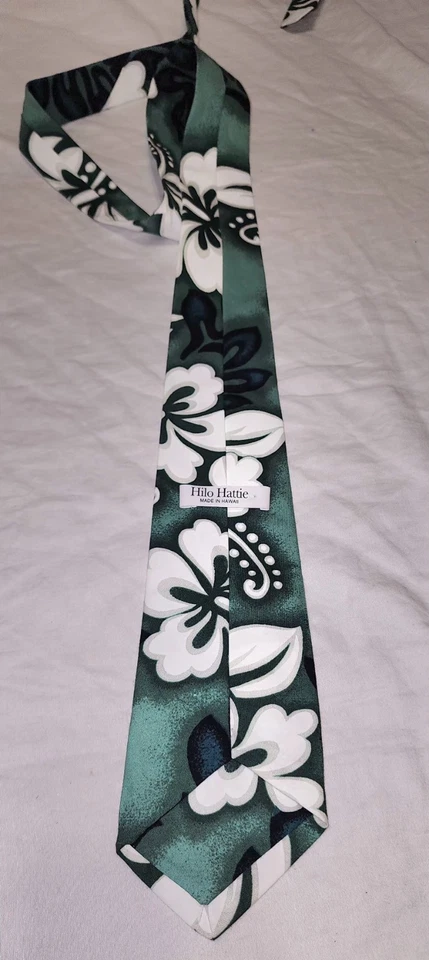 Hilo Hattie Hawaiano Verde Azul Marino Blanco Vintage Tropical Hibisco Floral Algodón Foto 2 de 2