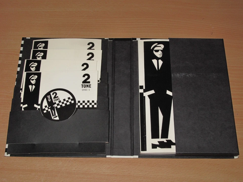 The Compact 2 Tone Story 4 CD BOX - VARIOUS / 1993 UK PRESS in MINT - Bild 2 von 3