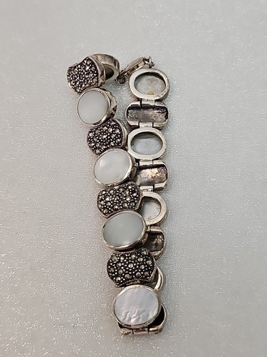VTG Sterling Silver Mother of Pearl & Black Stones 7.5" Bracelet, 27.58 Grams