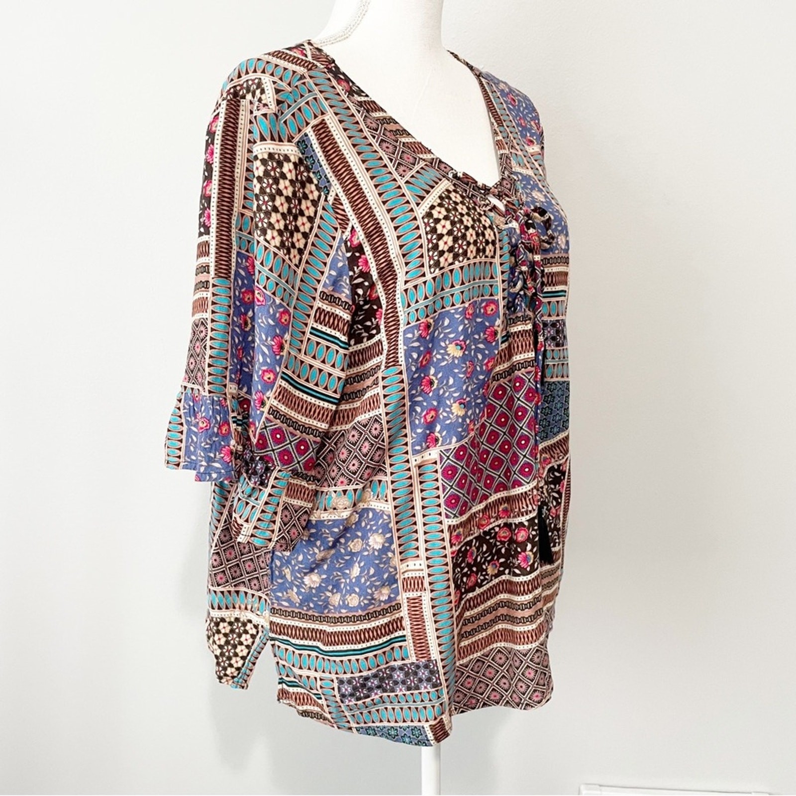 American Eagle patterned patchwork bohemian top s… - image 2
