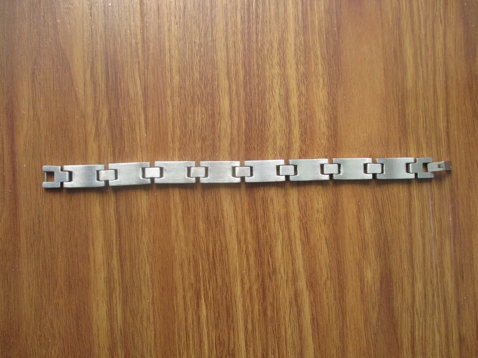 Stainless Steel Cross Chain Link Bracelet - Silver/Black - Mens Unisex - 7.5 " - Image 2 of 4