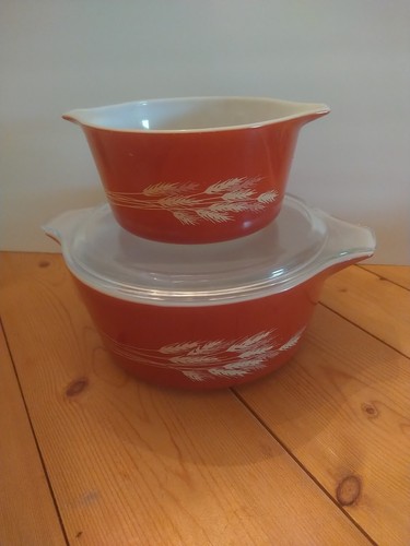 Vintage PYREX Harvest Wheat 473B, 475 B With Lid, & Mixing Bowl Lot Of 3 - Picture 3 of 14