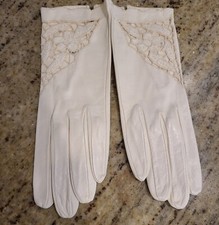 New Vintage Size S 6.5 Off-White Leather Formal 8" Gloves Lace Cutout Flowers