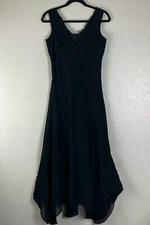 Together Dress Sz 4 Fit & Flare Maxi Sleeveless Handkerchief Hem Cocktail Black