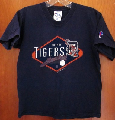 DETROIT TIGERS youth med T shirt baseball tee Olde English D logo sze 10-12 kids