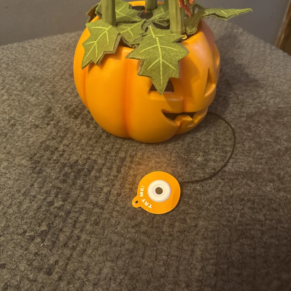 Halloween Decorative Pumpkin Animated Dancing & Singing Vines Hyde & EEK! Gemmy - Image 4 of 4