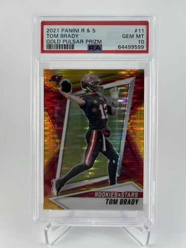 Tom Brady 2021 Panini Rookies & Stars #11 Gold Pulsar Prizm /15 PSA 10 Buccaneer
