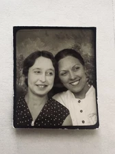 1930s Photo Booth Two Women Smiling Friends Lesbian Interest Vintage Photo