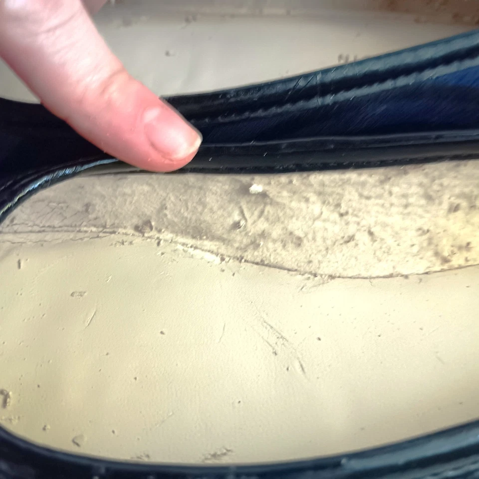 Zapatos Dark Academia Talla 7.5 Planos Cabeza de León Hebilla Pelo Real De Colección Anne Klein Foto 4 de 4