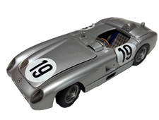 MINICHAMPS 1/18 Mercedes-Benz 300SLR 1955 Le Mans