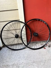 WTB ST I23 Disc Brake Mountain or Gravel Bike Wheelset 650b QR/Thru Axle Front