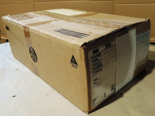 New Cisco WS-C2950-24 New Open Box . 90 Day's Warranty Real time listing. - Picture 4 of 4