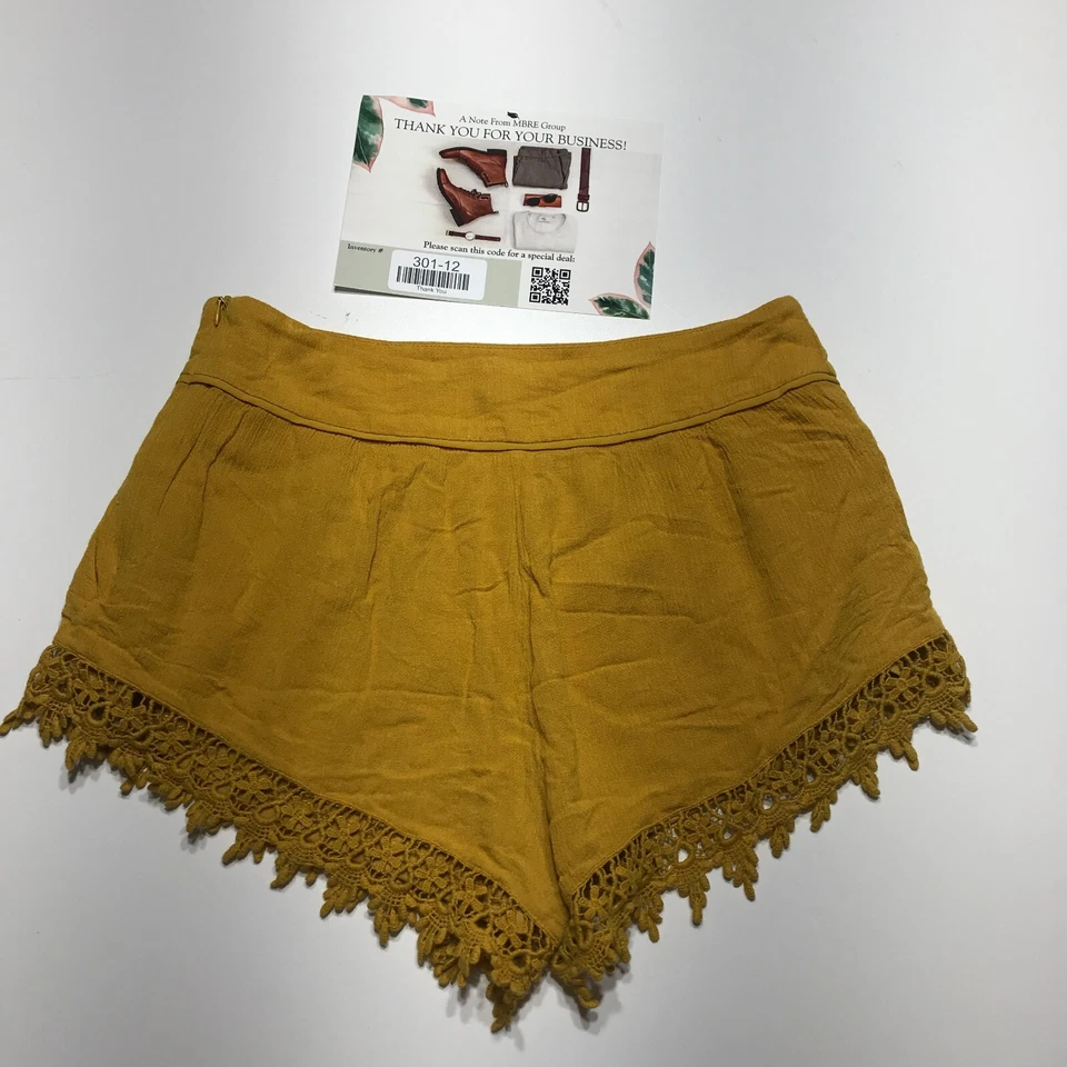 Pantalones Cortos Forever 21 Para Mujer Talla XS Cremallera Lateral Amarillo Mostaza Crochet Boho Recortados  Foto 2 de 4