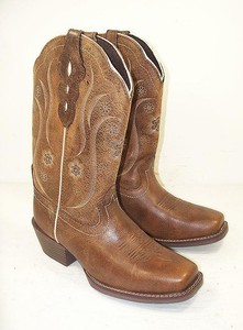 justin women's square toe cowboy boots