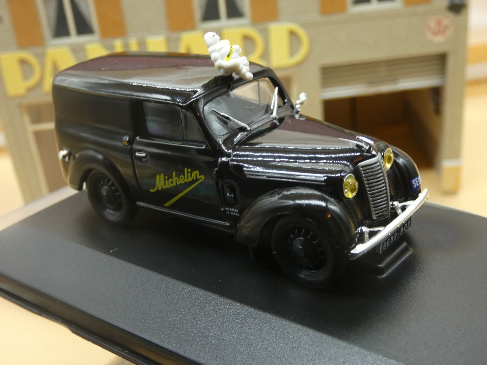 Modèle Réduit Renault 4 Fourgonnette Pschitt 1/43 IXO - Occasion Très Bon état, En Boîte